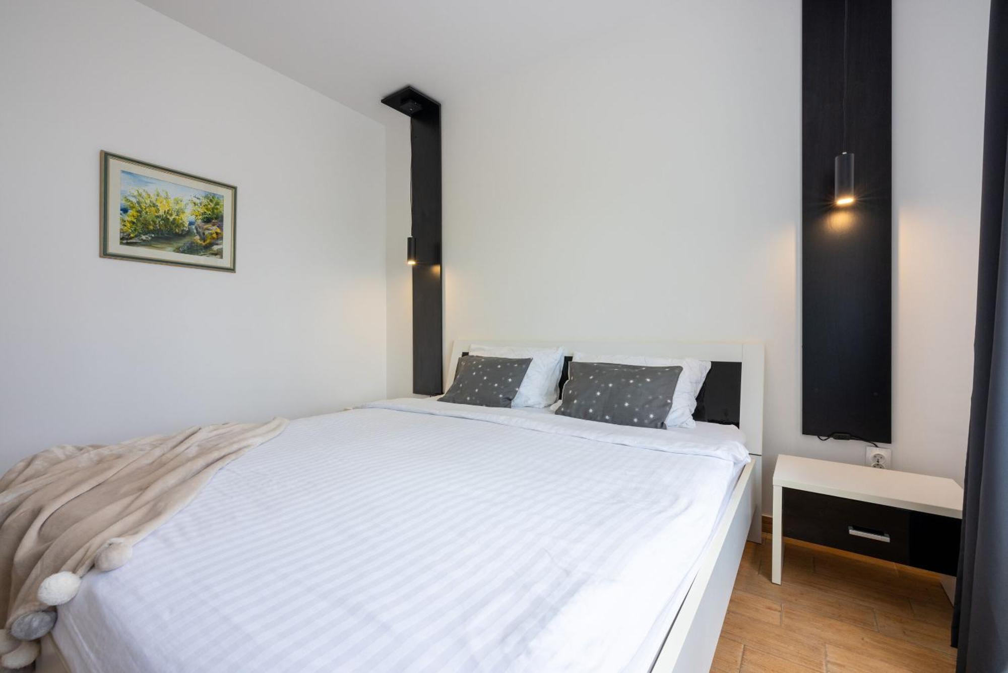 Apartments Vesna Malinska Ngoại thất bức ảnh