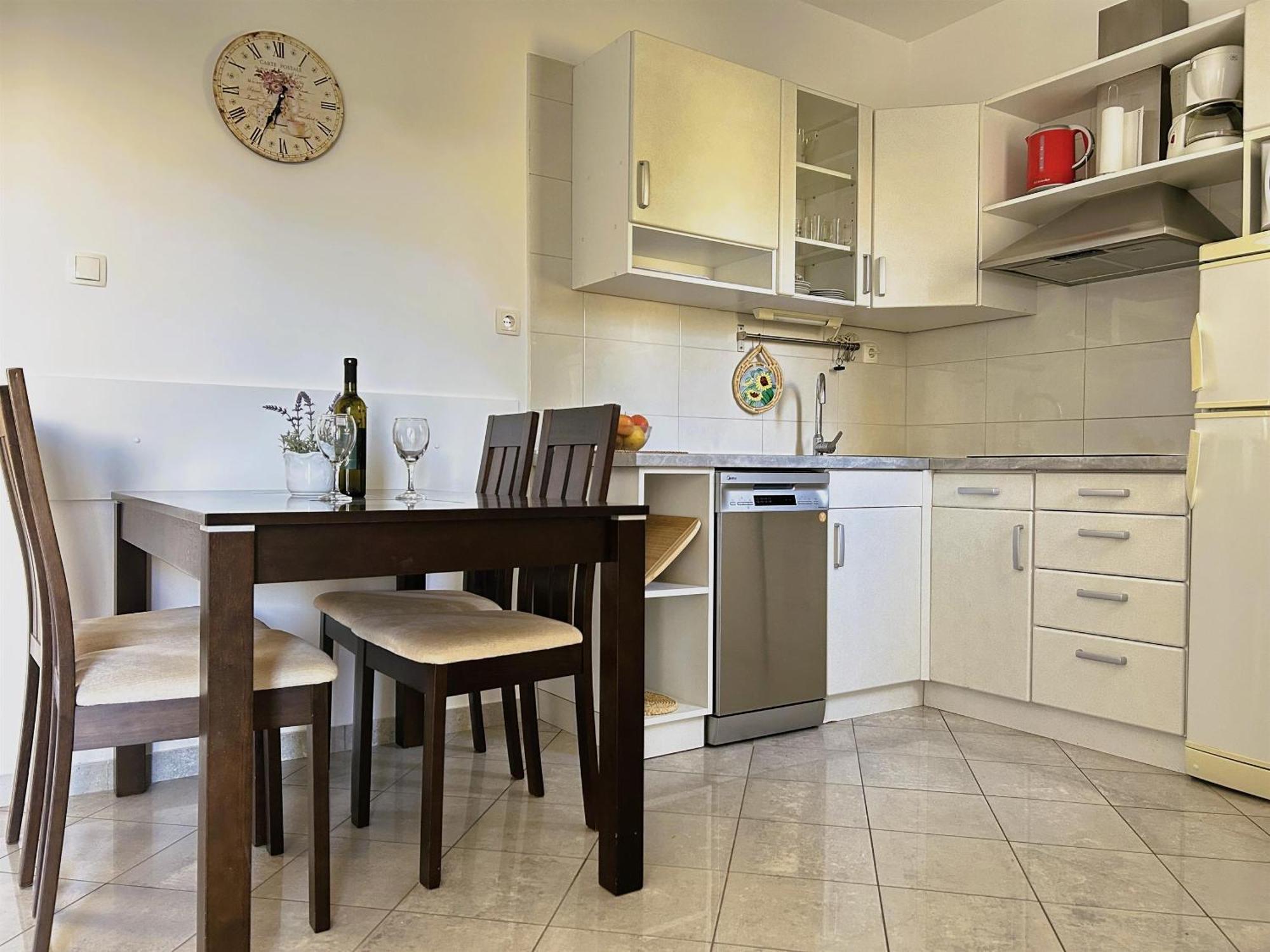 Apartments Vesna Malinska Ngoại thất bức ảnh
